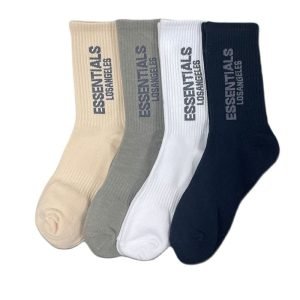 2 Pairs Socks New Men Sports Breathable Socks Long Tube Cotton Socks Skateboard Casual Men and Women Couples Fashion Essentials