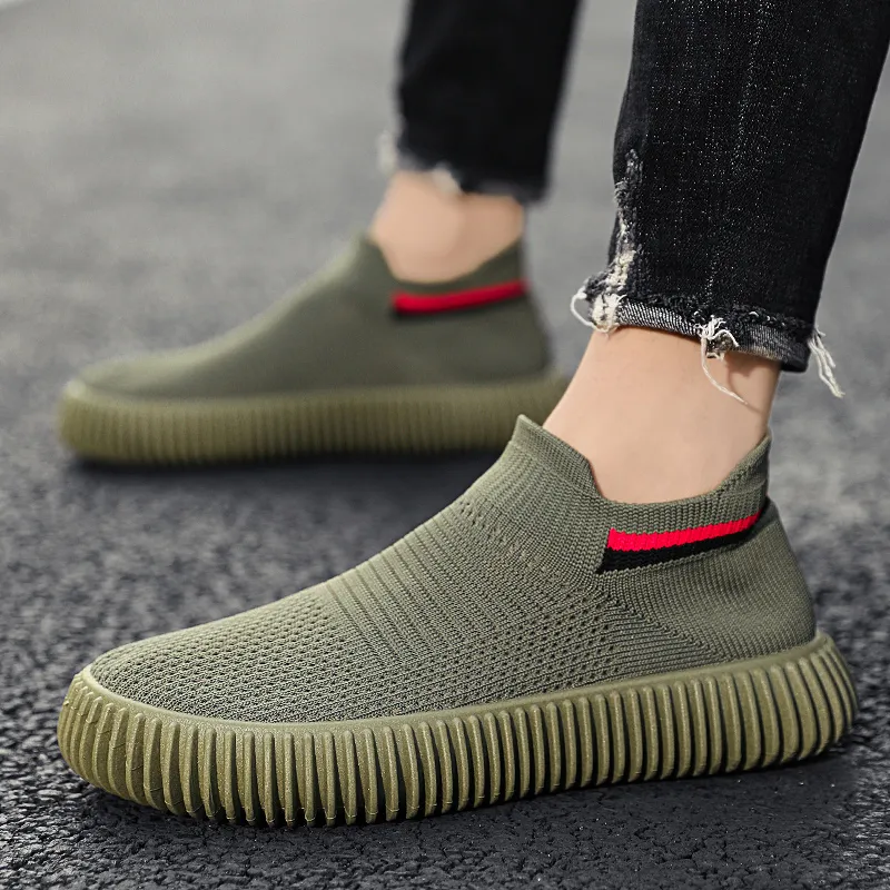 Fujeak 2023 Outdoor Flat Shoes Spring Casual Shoes Non-slip Walking Shoes for Mens Sneakers Classic Trendy Men's sock Shoes